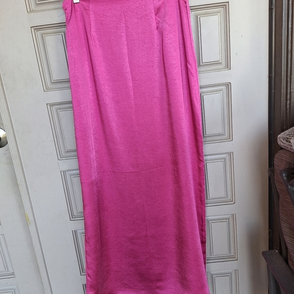 Forever 21 Junior Maxi Skirt Fuchsia SzM Side Zip Deep Slit Runs Small - Picture 3 of 8